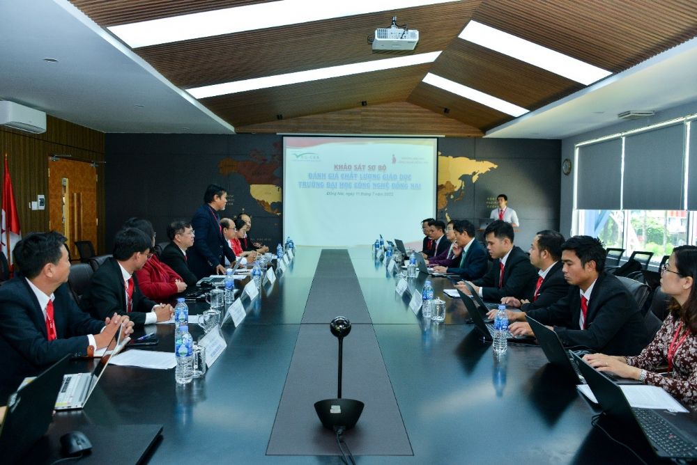 Khảo sát sơ bộ đánh giá chất lượng chu kỳ 2 Trường Đại học Công nghệ Đồng Nai